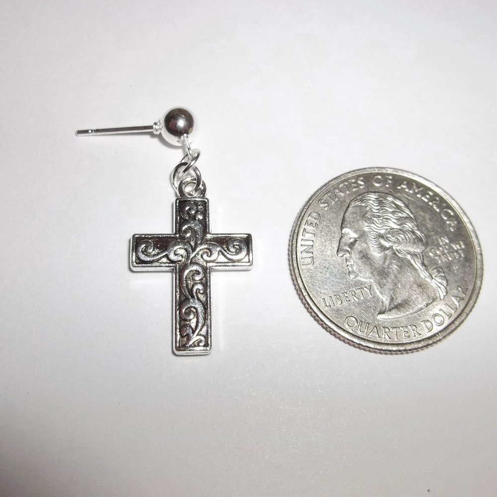 Unisex Silver Cross Earring Post Stud Silver Girl Boy Man Woman Simple NWT 5480 - Picture 2 of 9